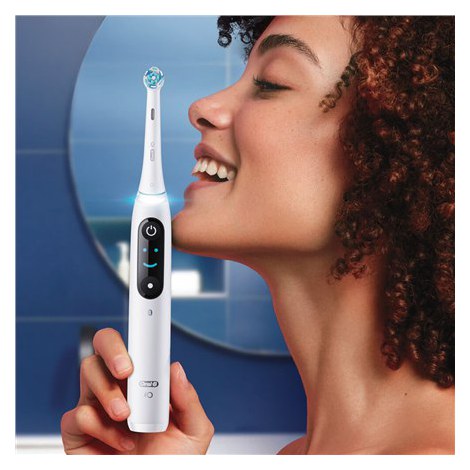 Oral-B | Electric Toothbrush | iO9 Series | Rechargeable | For adults | Number of brush heads included 1 | Number of teeth brush - 5